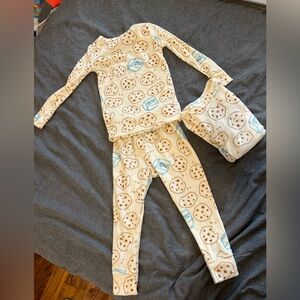 Cat & Jack toddler cookies and milk Pajamas